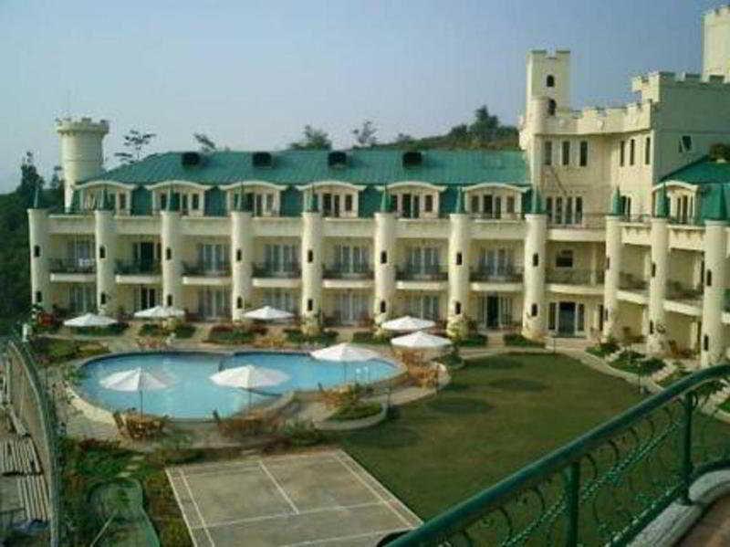 Club Bali Suites At Kota Bunga Cipanas  Exterior photo